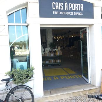 Cais À Porta - Cais À Porta - entrada - Concept Shops Near Me - Aveiro, 20 Cais À Porta - Cais À Porta - entrada - Concept Shops Near Me - Aveiro, 20