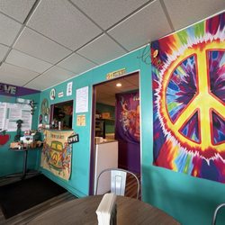 Starving Artist Cafe & Deli