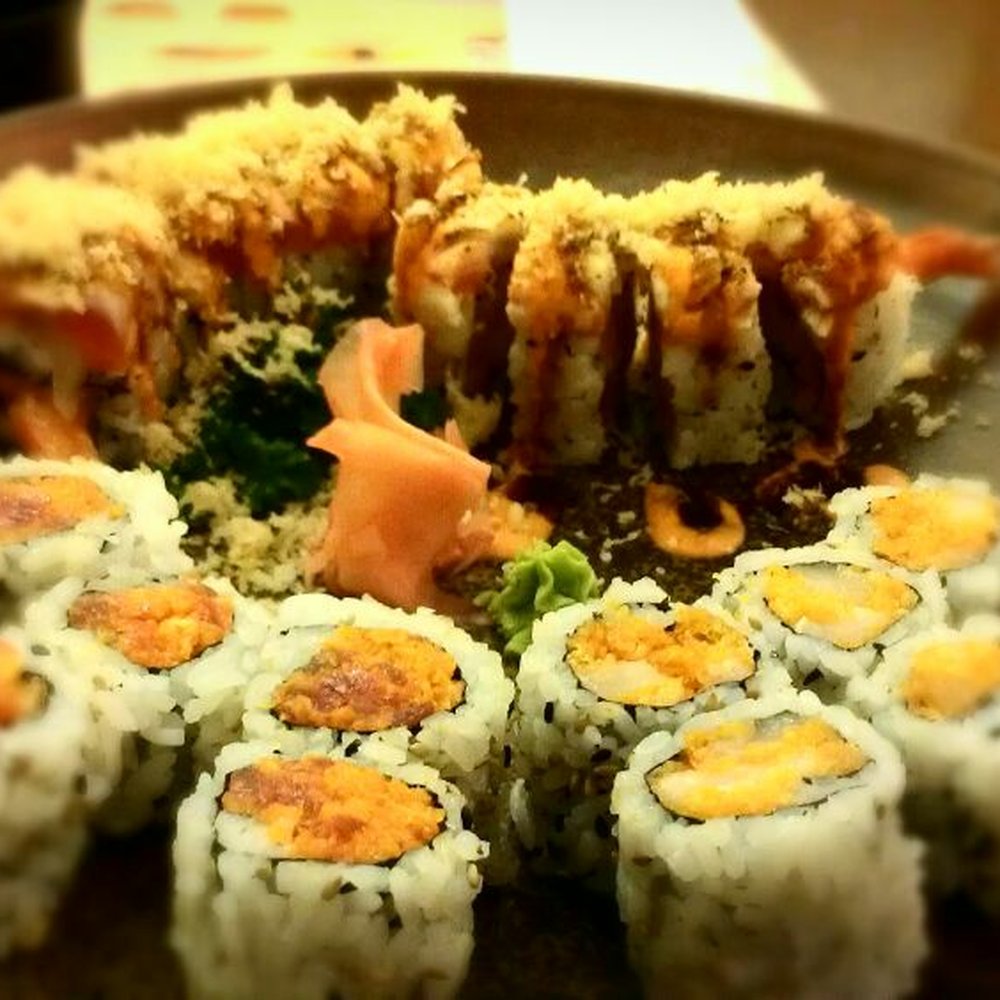 Toji Sushi - Spicy scallop, spicy tuna & Toji Special roll - Sushi Bars Near Me - Toronto, Ontario Toji Sushi - Spicy scallop, spicy tuna & Toji Special roll - Sushi Bars Near Me - Toronto, Ontario