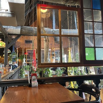Ashley's of Rockledge - a view of a restaurant - American Near Me - Rockledge, Florida