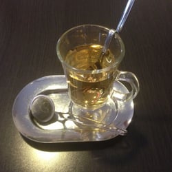 Cafe de Cafe - Ein leckeres Glas Tee im Cafe de Cafe