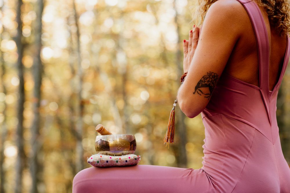 April Waldman Healing and Coaching Logo