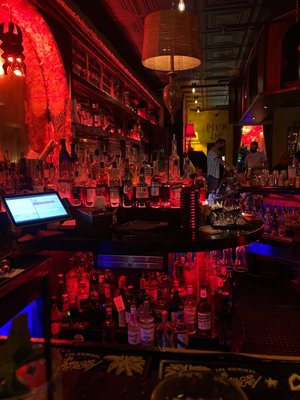 Abe's Pagoda Bar by null