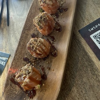 Sushark - Sexy salmon - Sushi Bars Near Me - Tampa, Florida