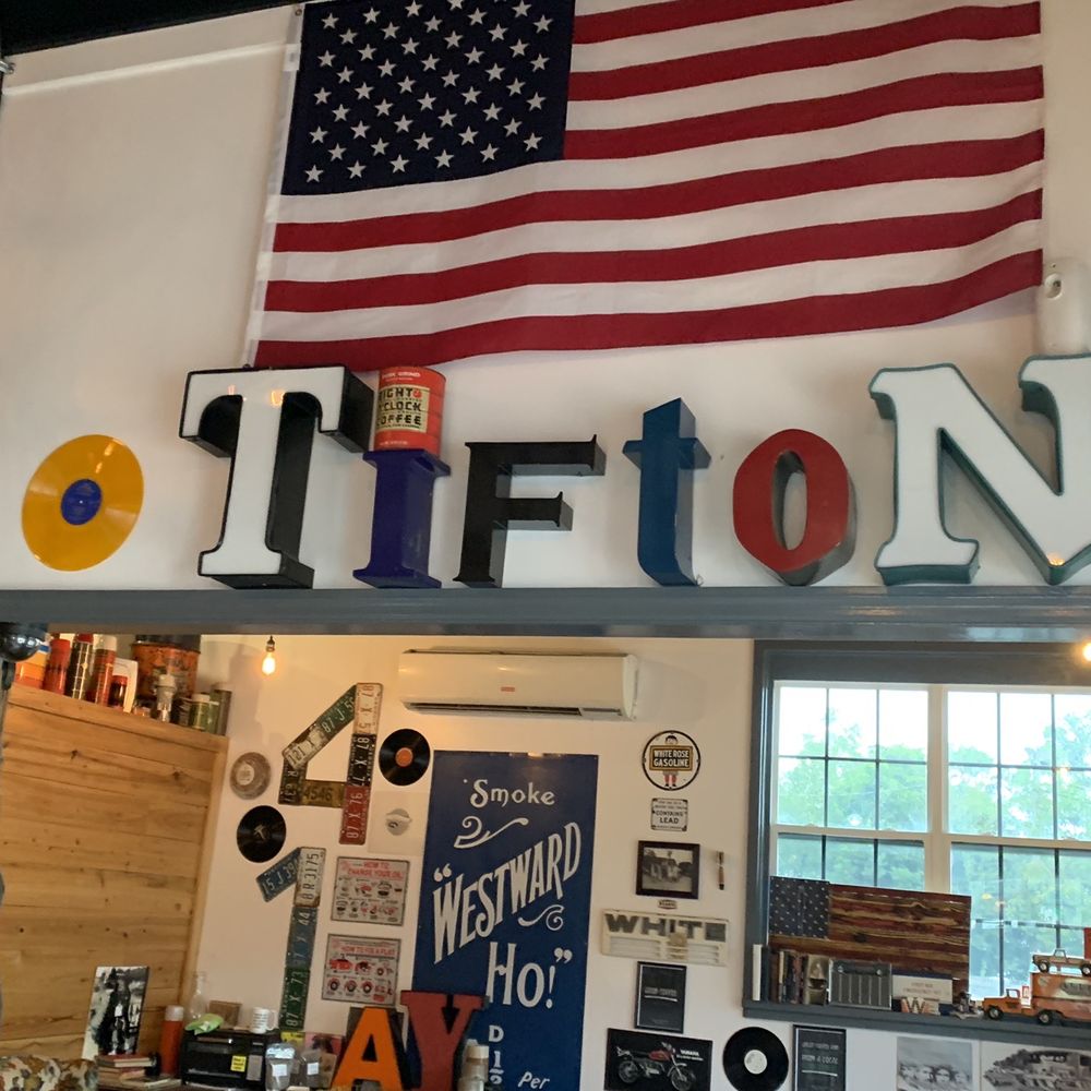 Espresso 41 - Coffee & Tea Near Me - Tifton, Georgia