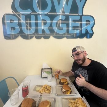 Cowy Burger - Burgers Near Me - Miami, Florida Cowy Burger - Burgers Near Me - Miami, Florida