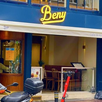 beny - Cafes Near Me - İstanbul, 34