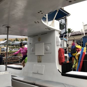 Malolo Charters - Coming aboard - Snorkeling Near Me - Wailuku, Hawaii