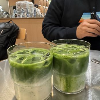 Nīzu Cafe - Cafes Near Me - Vancouver, British Columbia