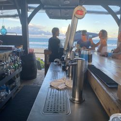 Bleu Beach Resort - Oceanfront bar. Beautiful view, good food, cold beer.