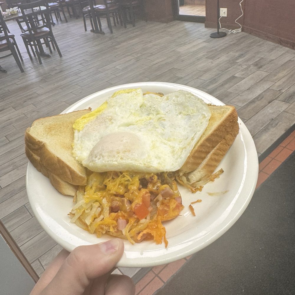 Waffle & Pancake House - Breakfast & Brunch Near Me - Charleston, Missouri