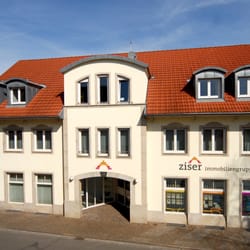 Ziser Immobilien - Geschäftsgebäude in Riegel