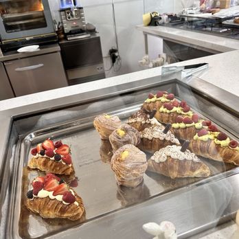 La Tropezienne French Bakery - Pastries - Bakeries Near Me - Henderson, Nevada La Tropezienne French Bakery - Pastries - Bakeries Near Me - Henderson, Nevada