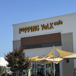 Popping Yolk Cafe - Outside