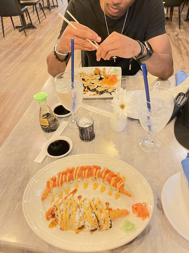 PAPAYA THAI CUISINE AND SUSHI BAR Updated August 2024 156 Photos