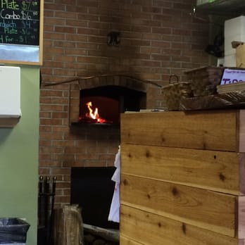 Pi-Hi Cafe - Wood burning pizza oven - Mediterranean Near Me - Chicago, Illinois