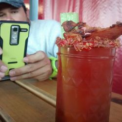 La Javelina - Clamato porcinesco
