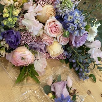 Flowerful - Florists Near Me - Laguna Woods, California Flowerful - Florists Near Me - Laguna Woods, California