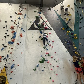 Alpine Climbing Adventure Fitness - Yoga Near Me - Ripon, California
