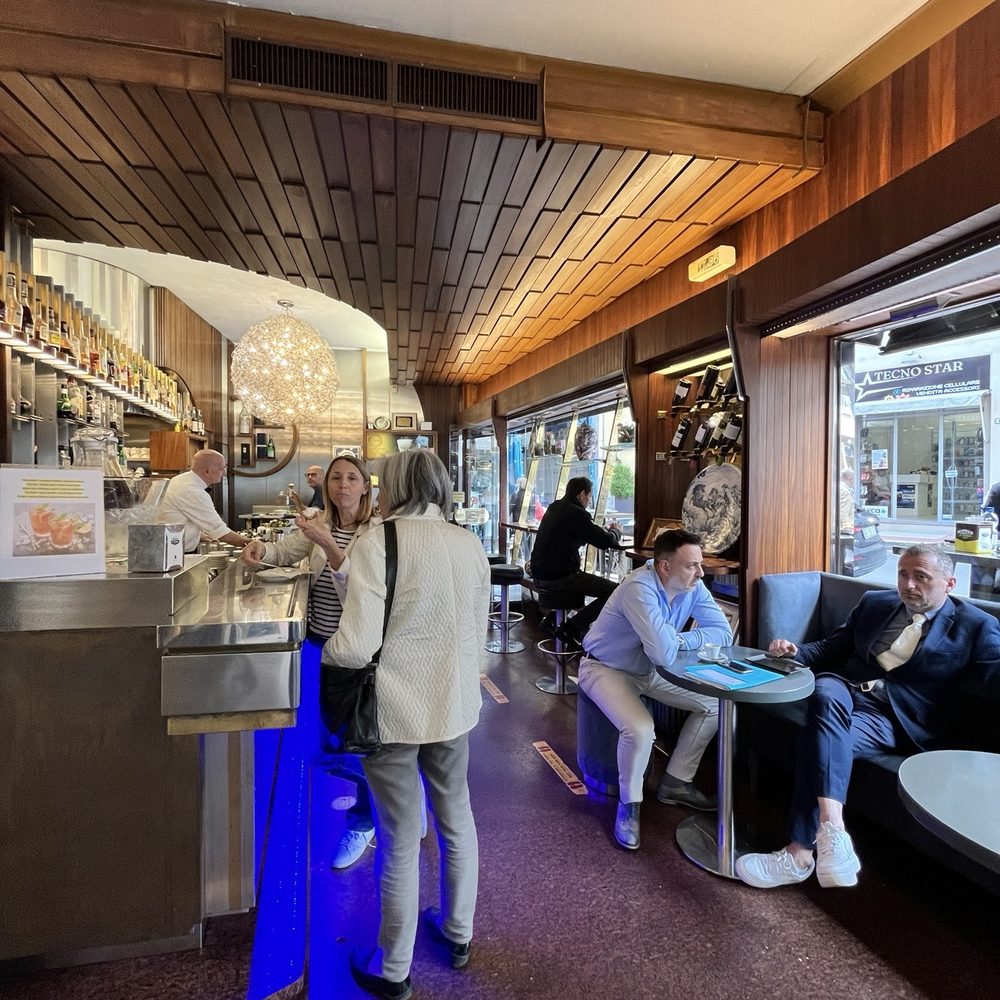 Pasticceria Giovannini - Chocolatiers & Shops Near Me - Montecatini Terme, PT Pasticceria Giovannini - Chocolatiers & Shops Near Me - Montecatini Terme, PT