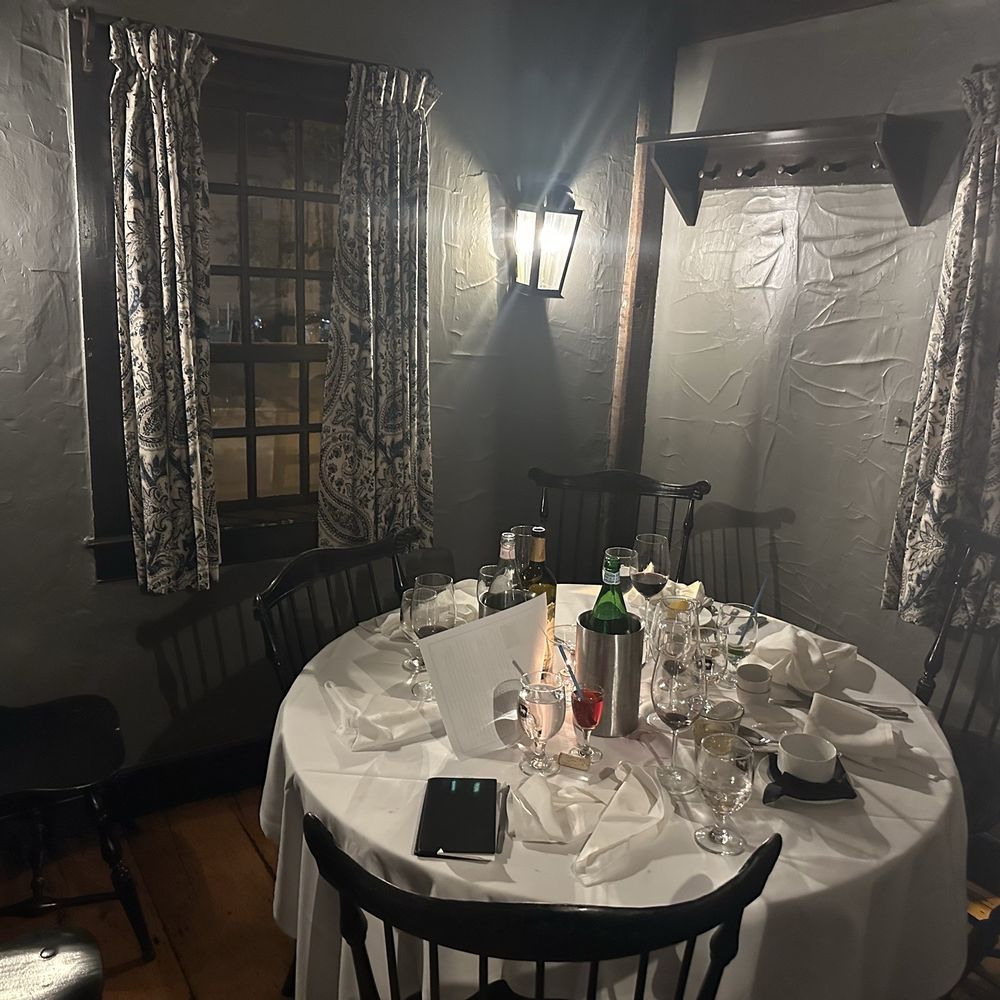 White Horse Tavern - The Private Alcove Dining Room - New American Near Me - Newport, Rhode Island White Horse Tavern - The Private Alcove Dining Room - New American Near Me - Newport, Rhode Island