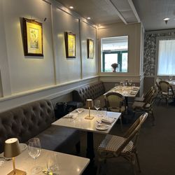 Chez Georges - Dining room