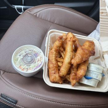 On The Hook - Fish & Chips with coleslaw - Food Trucks Near Me