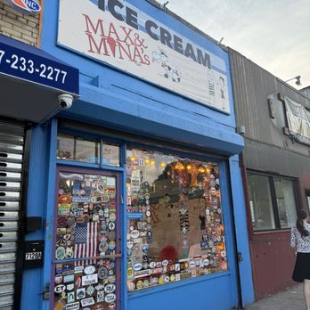 Max & Mina's - Ice Cream & Frozen Yogurt Near Me - Flushing, New York Max & Mina's - Ice Cream & Frozen Yogurt Near Me - Flushing, New York