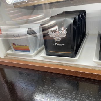 VigiLatte Artisan Coffee - Coffee & Tea Near Me - Lahaina, Hawaii