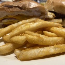 Band Wagon Diner - Crispy French fries
