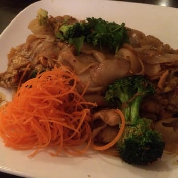 Swaddee Thai - Pad see ew - Thai Near Me - Flagstaff, Arizona
