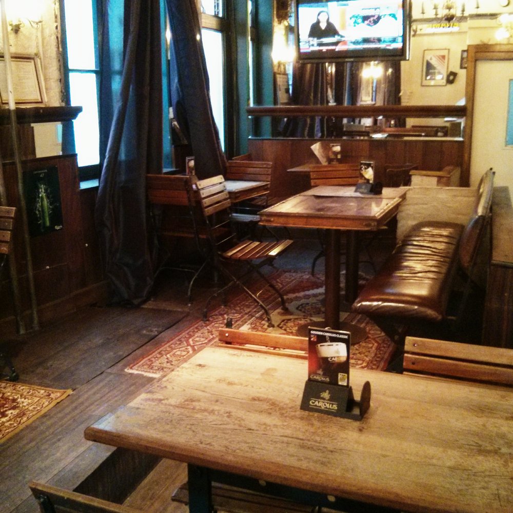 St Christophers Inn - Bar - Hostels Near Me - Bruges, VWV