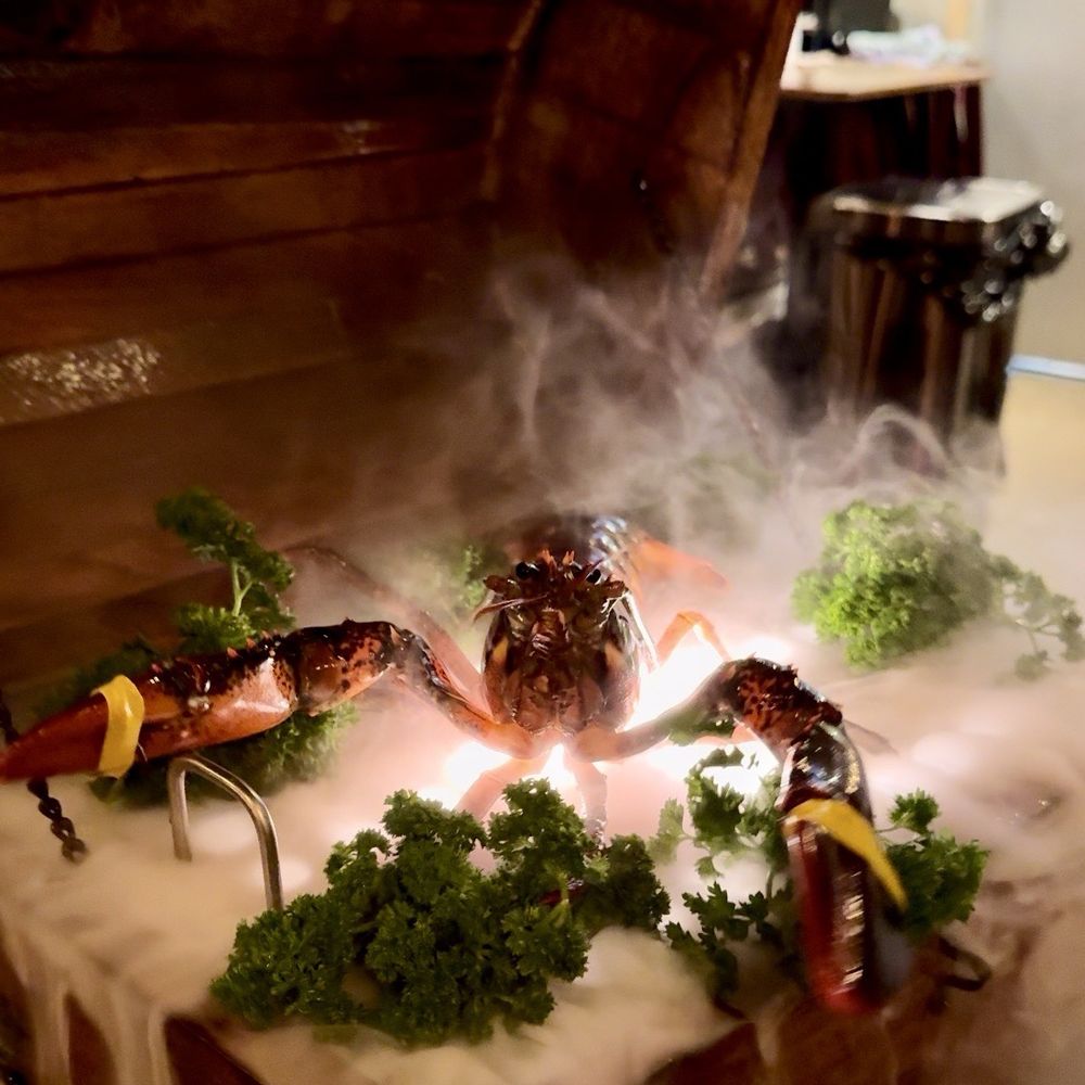 Burnin' Shell - Lobster in a Treasure Chest - Seafood Near Me - Los Angeles, California