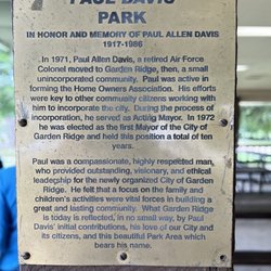 Paul Davis Park - Park sign