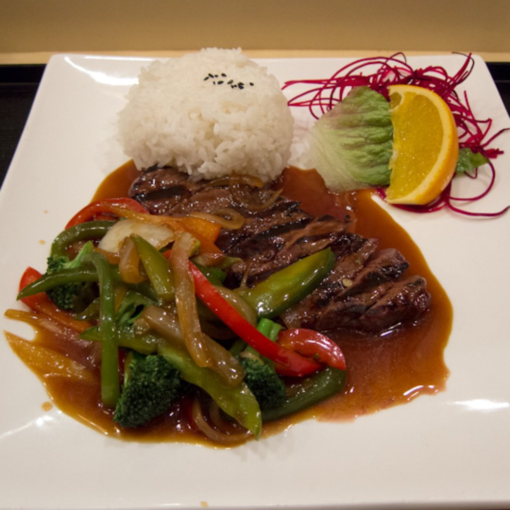 Sushi House - Wakasaya Steak and Veggie Donburi (restaurant week 2014) - Sushi Bars Near Me - Leawood, Kansas Sushi House - Wakasaya Steak and Veggie Donburi (restaurant week 2014) - Sushi Bars Near Me - Leawood, Kansas