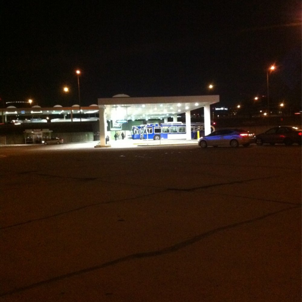 Bus terminal at Rosemont Stop Bus terminal at Rosemont Stop