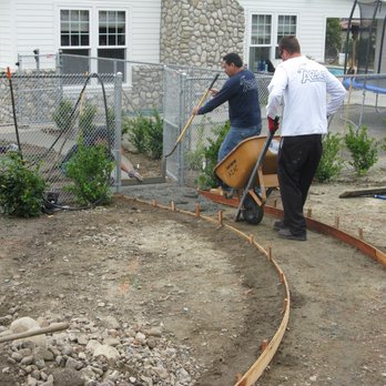 Short Load Concrete - Jobsite - Customer pouring concrete - Masonry/Concrete Near Me - Chino, California