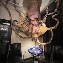 Octapas Cafe - Haunting octopus ......