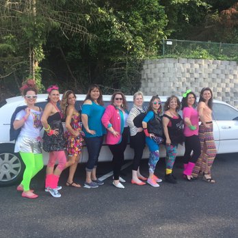 Capital West - Beautiful limo! - Airport Shuttles Near Me