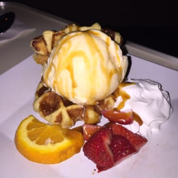AMC Grapevine Mills 24 - Belgian waffle Sunday from the dine in menu - Cinema Near Me - Grapevine, Texas