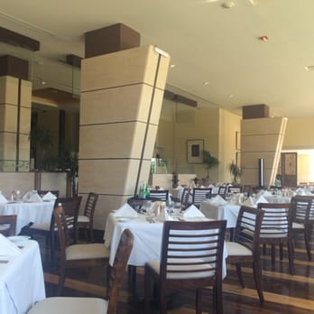 Ruth's Chris Steak House - Steakhouses Near Me - Cancún, ROO
