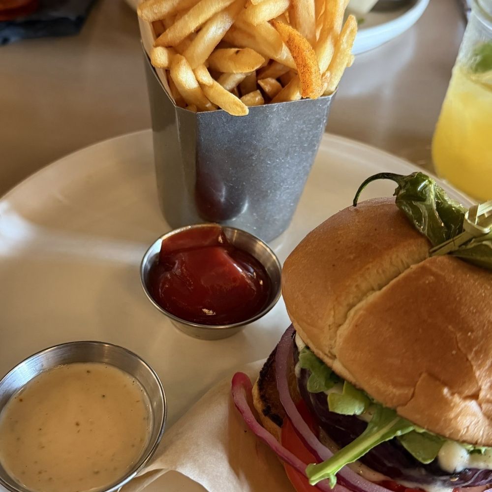 Luna Bistro Cafe - Eggplant Burger and Fries - New American Near Me - Long Beach, California Luna Bistro Cafe - Eggplant Burger and Fries - New American Near Me - Long Beach, California
