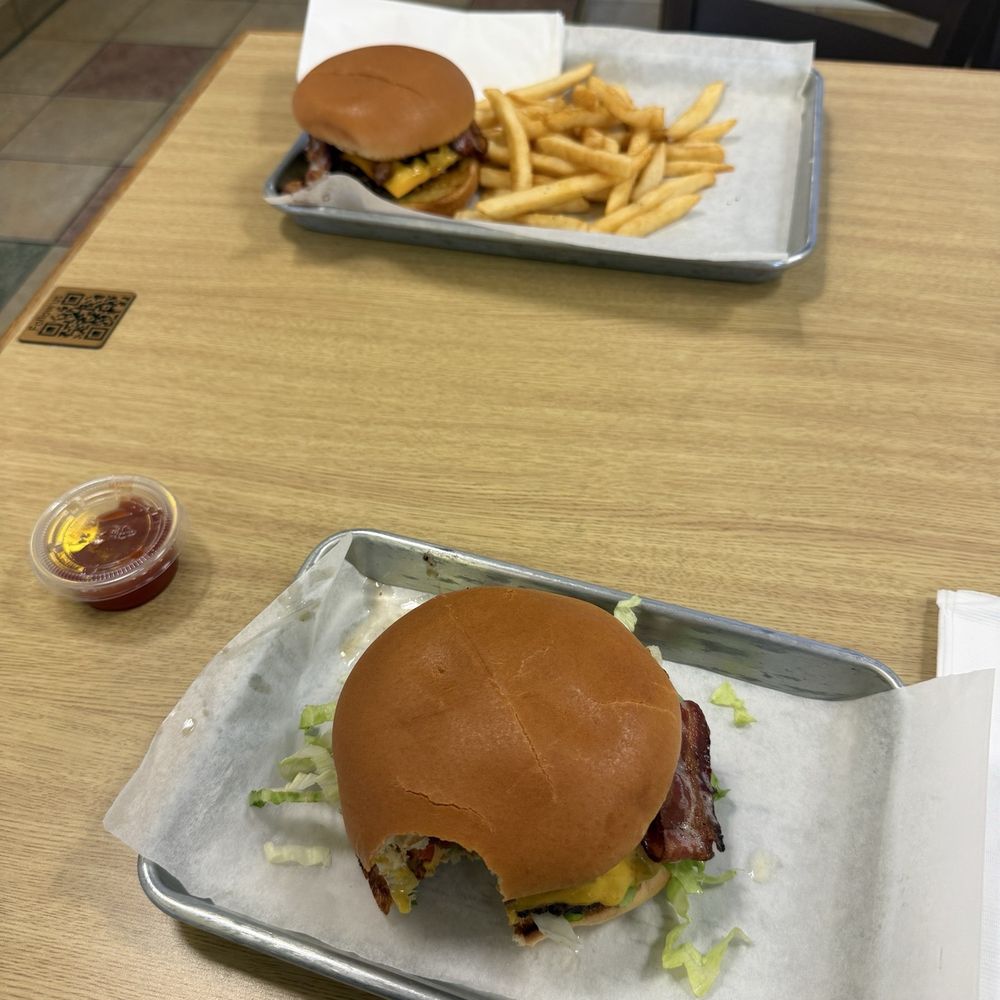 Taco Burger - Bacon cheeseburgers and one combo - American Near Me - Bedford, Texas Taco Burger - Bacon cheeseburgers and one combo - American Near Me - Bedford, Texas