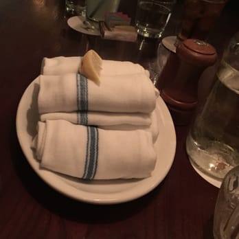 Chicago q - See these fancy, heated wet naps? You're going to need them. - Barbeque Near Me - Chicago, Illinois