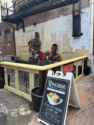 Ringside Café by null