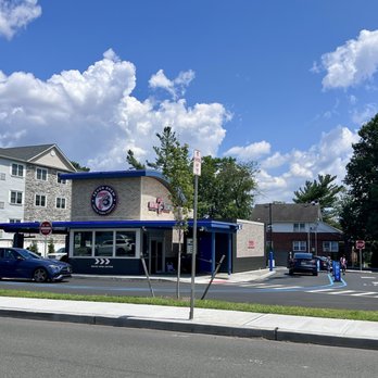 7 Brew Coffee - View from Raritan - Coffee & Tea Near Me - Clark, New Jersey