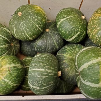 Kim's Mart Asian Food - Kabocha - International Grocery Near Me - Davis, California Kim's Mart Asian Food - Kabocha - International Grocery Near Me - Davis, California