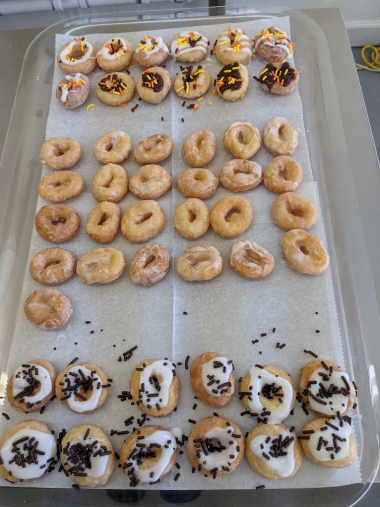 Donut Factory Logo