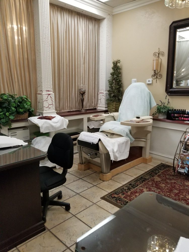 Cameo Beauty Center and Day Spa