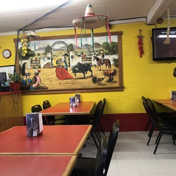 El Toro Bronco - Wall inside. - Mexican Near Me - El Paso, Texas